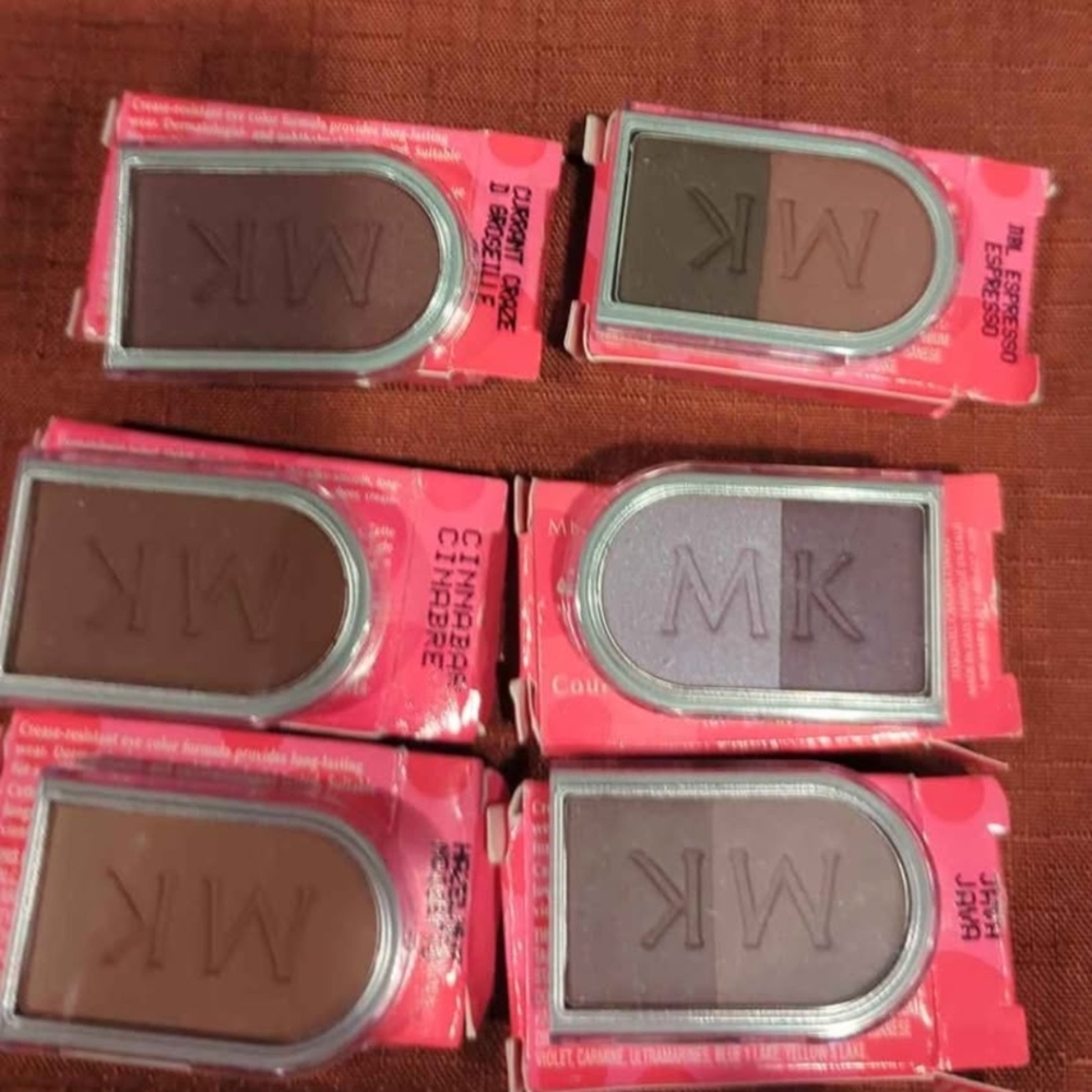 Mary Kay Eyeshadow Collection - Rich Brown and Deep Purple